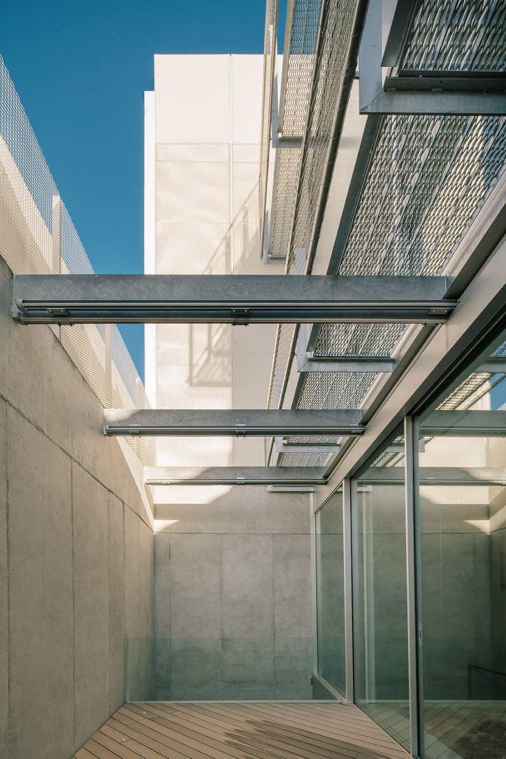 Vista interior patio. Casa T por Olalquiaga Arquitectos. Fotografía © Miguel de Guzmán / Imagen Subliminal.