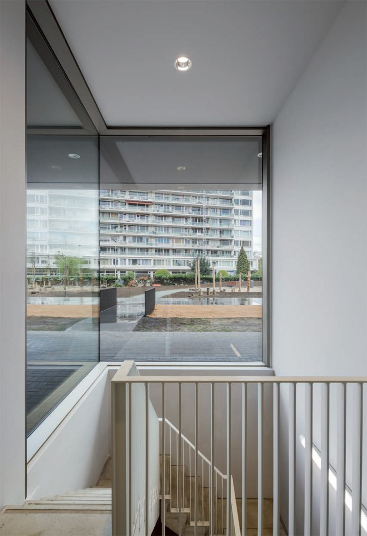 Vista interior. Apartamentos Winter Garden por Atelier Kempe Thill. Fotografía © Ulrich Schwarz.