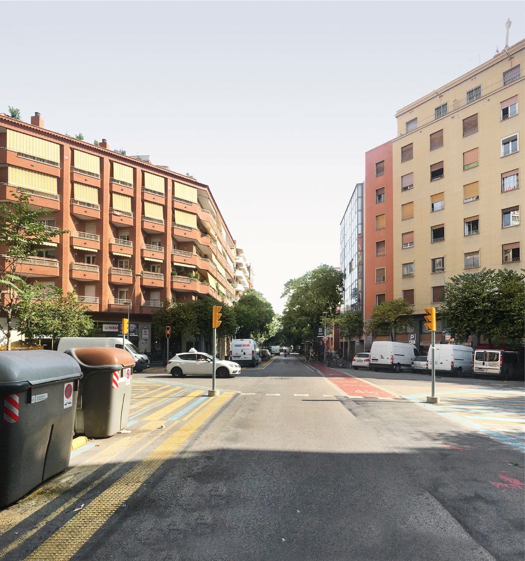 Estado original. Plaza-Jardín Rocafort por 08014 Arquitectura. Fotografía por Pol Viladoms. Estado original. Plaza-Jardín Rocafort por 08014 Arquitectura. Fotografía por Pol Viladoms.