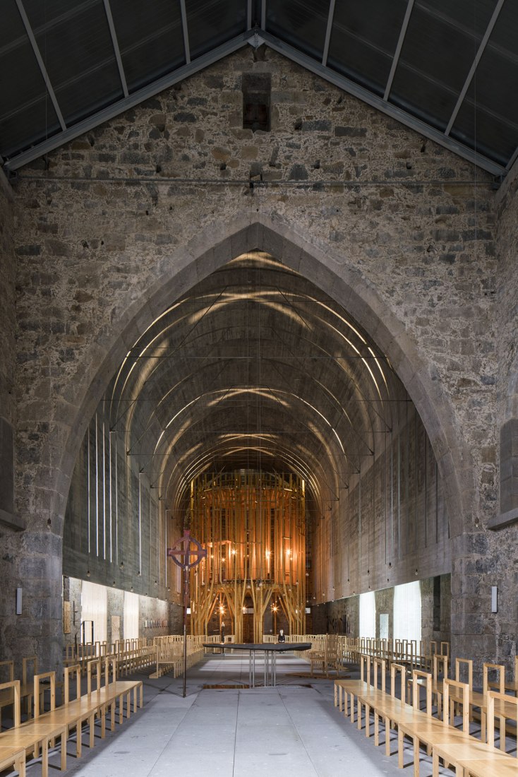 Capela Cheia de Graça by Cerejeira Fontes Architects. Photograph by Nelson Garrido Capela Cheia de Graça by Cerejeira Fontes Architects. Photograph by Nelson Garrido