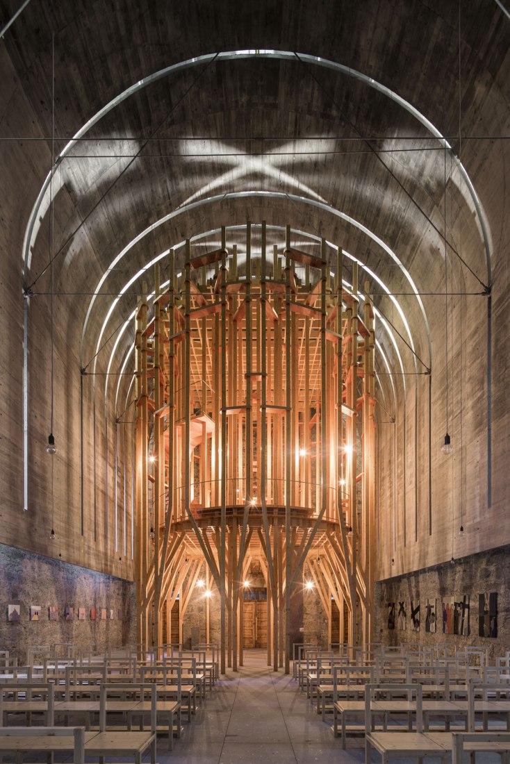 Capela Cheia de Graça by Cerejeira Fontes Architects. Photograph by Nelson Garrido Capela Cheia de Graça by Cerejeira Fontes Architects. Photograph by Nelson Garrido