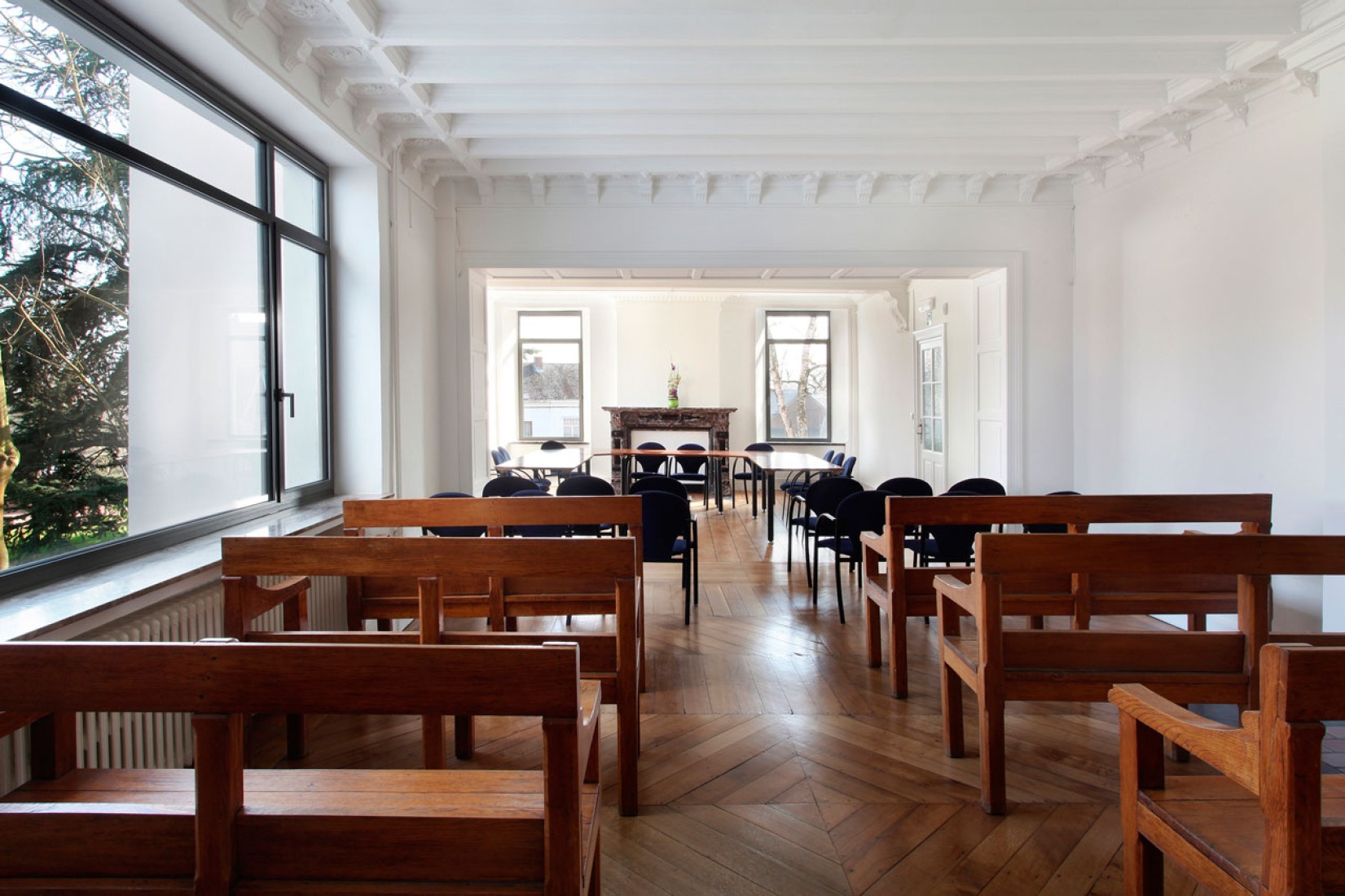 Interior. Town Hall, 94 Montigny le Tilleul by V+. Photography © Maxime Delvaux, 354 Photographers. Interior. Town Hall, 94 Montigny le Tilleul by V+. Photography © Maxime Delvaux, 354 Photographers.
