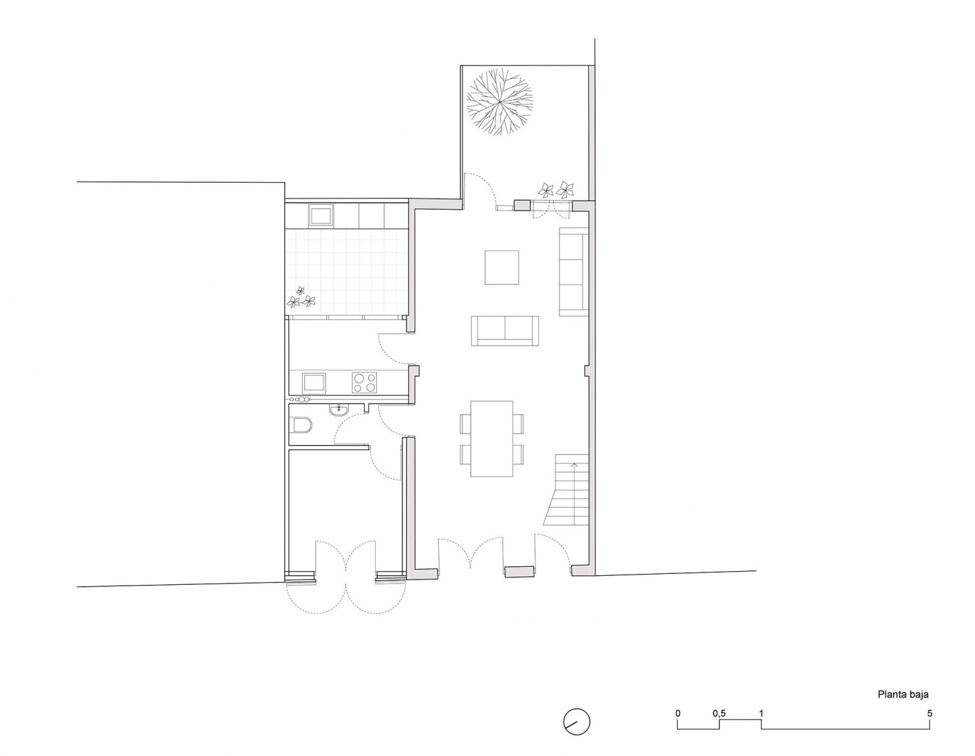 Ground floor plan. House-Workshop in Cabanyal by Estudio Alberto Burgos and Teresa Carrau Carbonell Ground floor plan. House-Workshop in Cabanyal by Estudio Alberto Burgos and Teresa Carrau Carbonell