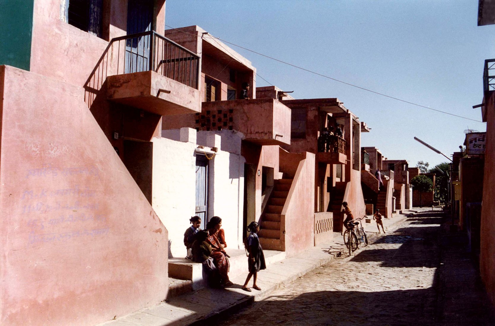 Aranya Low Cost Housing. Image courtesy of VSF / Pritzker Architecture Prize.