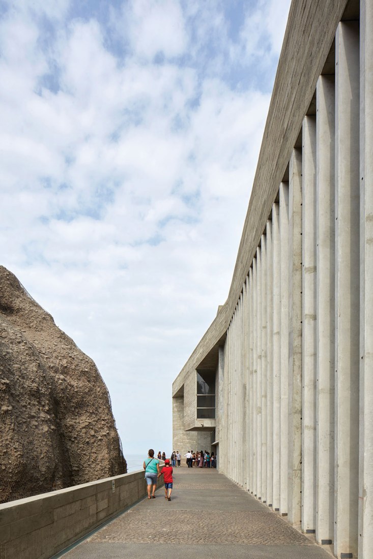 The place of remembrance by Barclay & Crousse Architects. Image © Cristóbal Palma