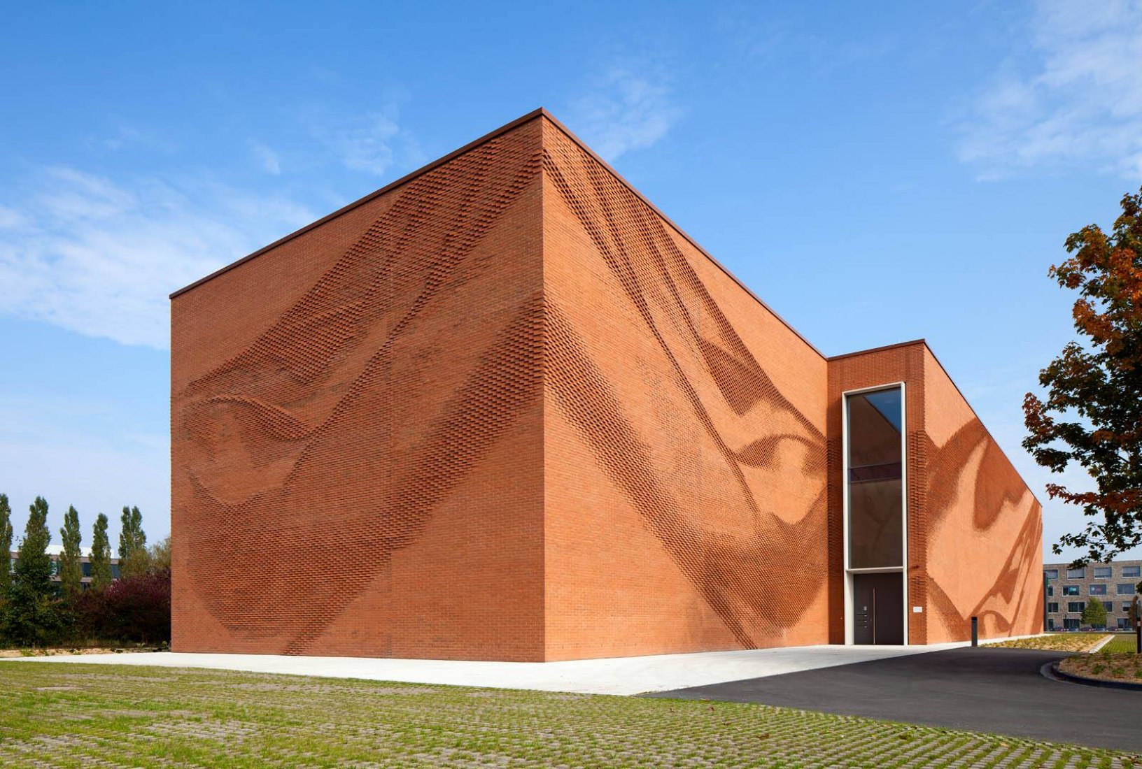Nueva sede de la Asociación del Textil Alemán del Noroeste por Behet Bondzio Lin Architekten Nueva sede de la Asociación del Textil Alemán del Noroeste por Behet Bondzio Lin Architekten