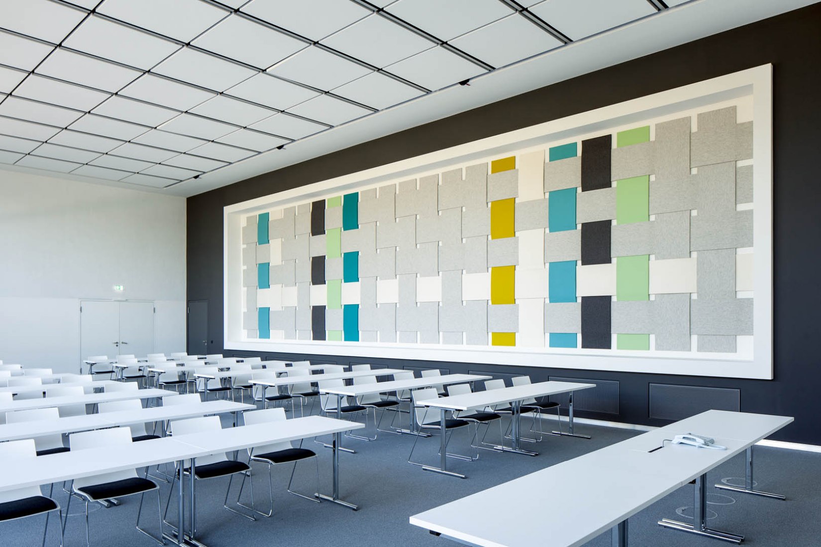 Nueva sede de la Asociación del Textil Alemán del Noroeste por Behet Bondzio Lin Architekten Nueva sede de la Asociación del Textil Alemán del Noroeste por Behet Bondzio Lin Architekten