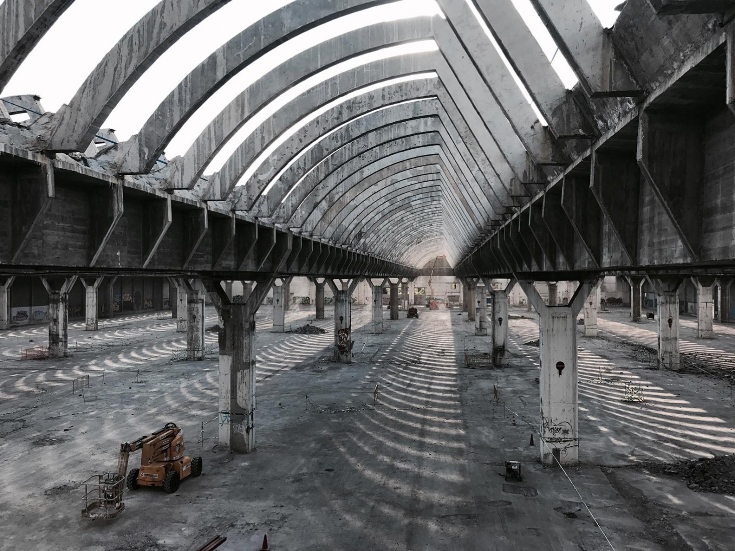 Previous situation. Renovation of the Intelhorce factory in Málaga by System Arquitectura. Photography by Fernando Alda Previous situation. Renovation of the Intelhorce factory in Málaga by System Arquitectura. Photography by Fernando Alda