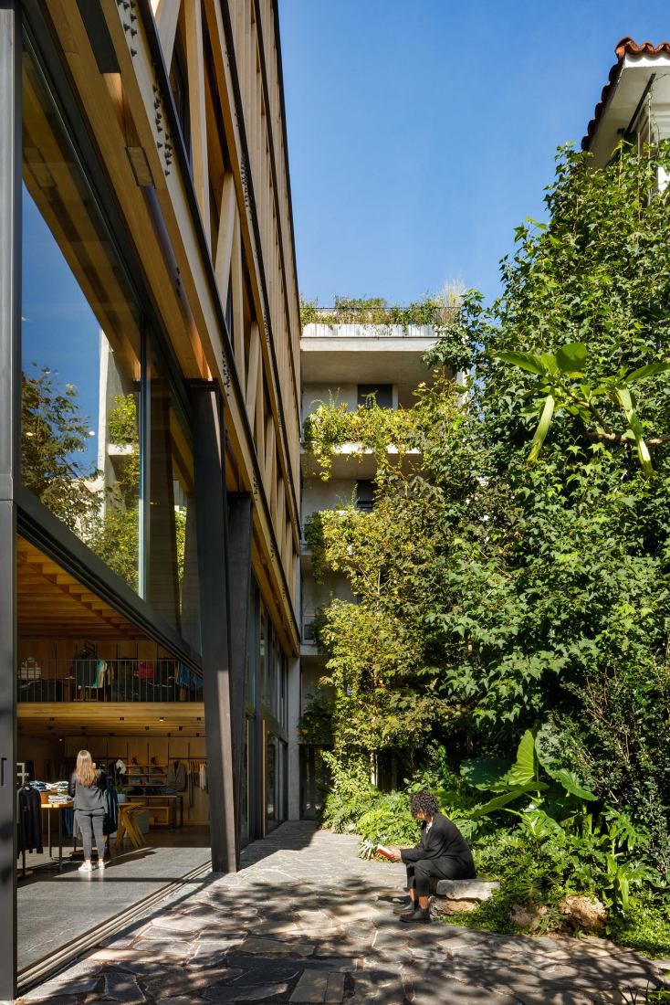 El Jardín Anatole by Dellekamp / Schleich. Photograph by Rafael Gamo. El Jardín Anatole by Dellekamp / Schleich. Photograph by Rafael Gamo.