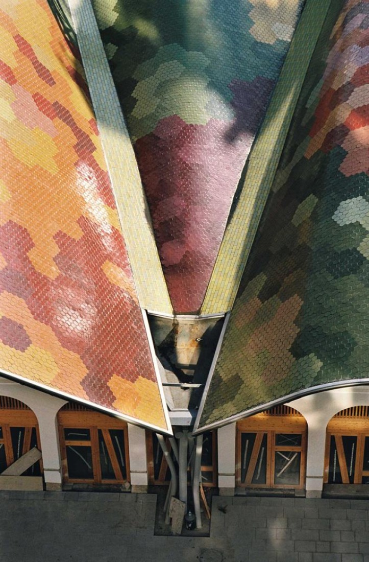 Rehabilitation of Santa Caterina Market by EMBT. Photography © Alex Gaultier.  Rehabilitation of Santa Caterina Market by EMBT. Photography © Alex Gaultier.ercado de Santa Caterina Market por EMBT. Fotografía © Alex Gaultier.