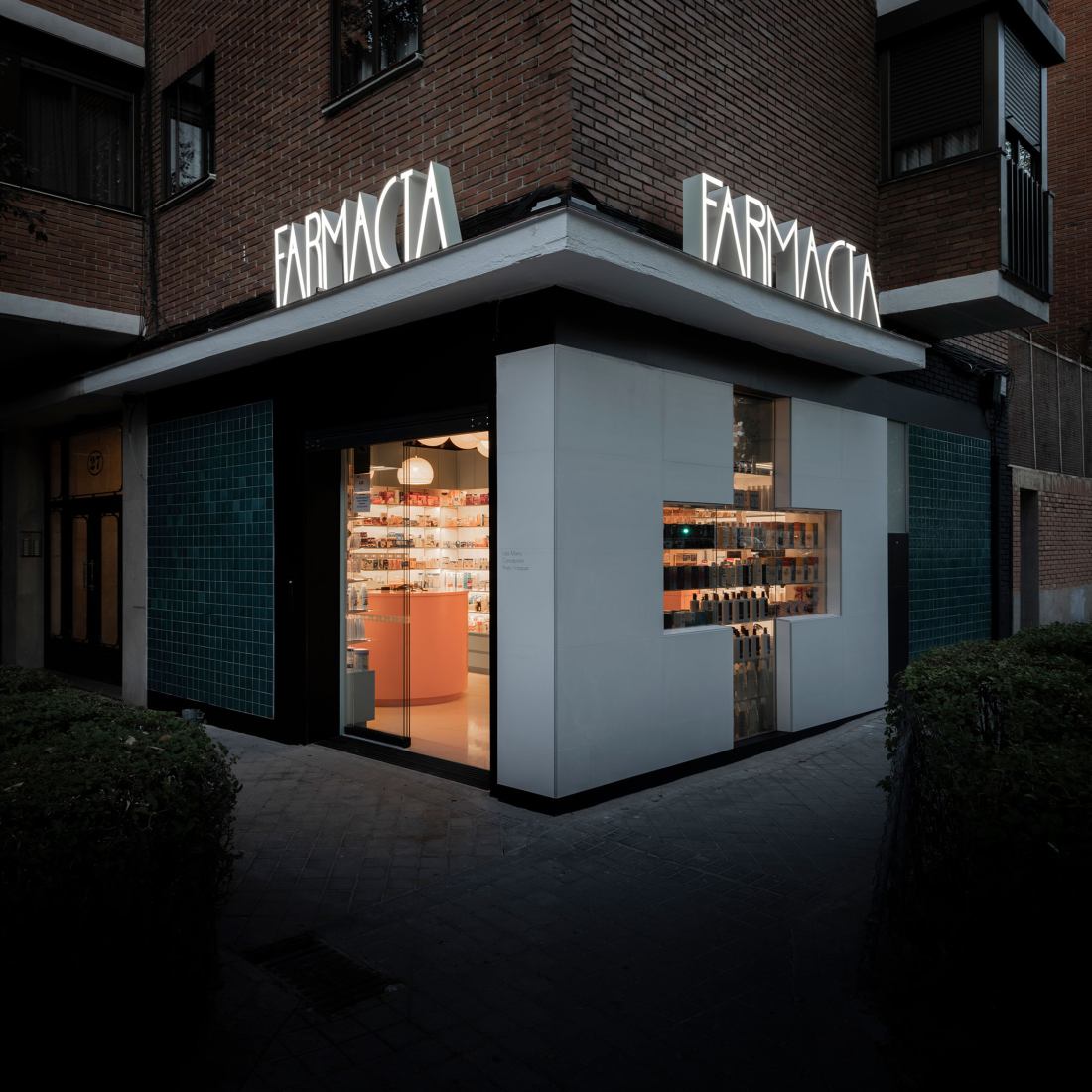 Farmacia Artilleros by Adam Bresnick. Photograph by Amores Pictures. Farmacia Artilleros by Adam Bresnick. Photograph by Amores Pictures.