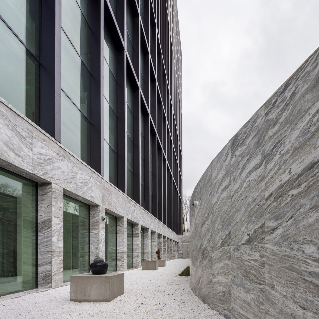 Courthouse Amsterdam by KAAN Architecten. Photograph by Fernando Guerra FG + SG Courthouse Amsterdam by KAAN Architecten. Photograph by Fernando Guerra FG + SG