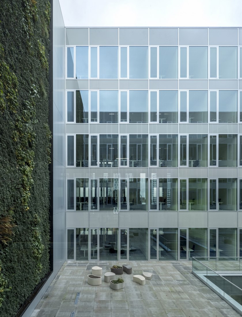 Courthouse Amsterdam by KAAN Architecten. Photograph by Fernando Guerra FG + SG Courthouse Amsterdam by KAAN Architecten. Photograph by Fernando Guerra FG + SG