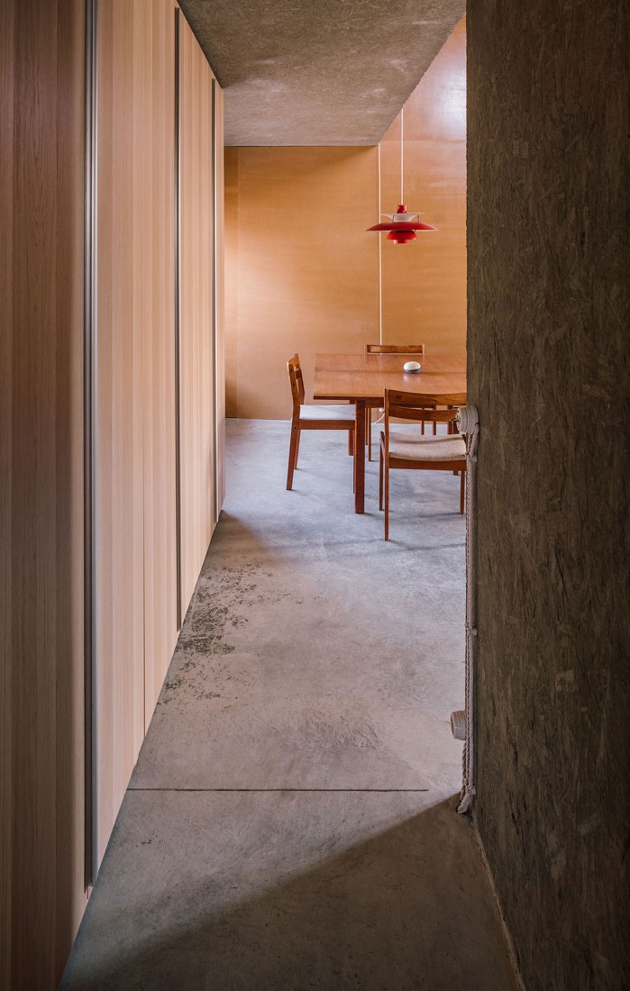 A three generation house in Boadilla del Monte by Malu de Miguel. Photograph by Imagen Subliminal (Miguel de Guzmán + Rocío Romero)