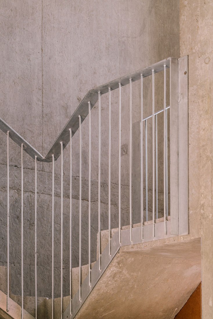 A three generation house in Boadilla del Monte by Malu de Miguel. Photograph by Imagen Subliminal (Miguel de Guzmán + Rocío Romero)