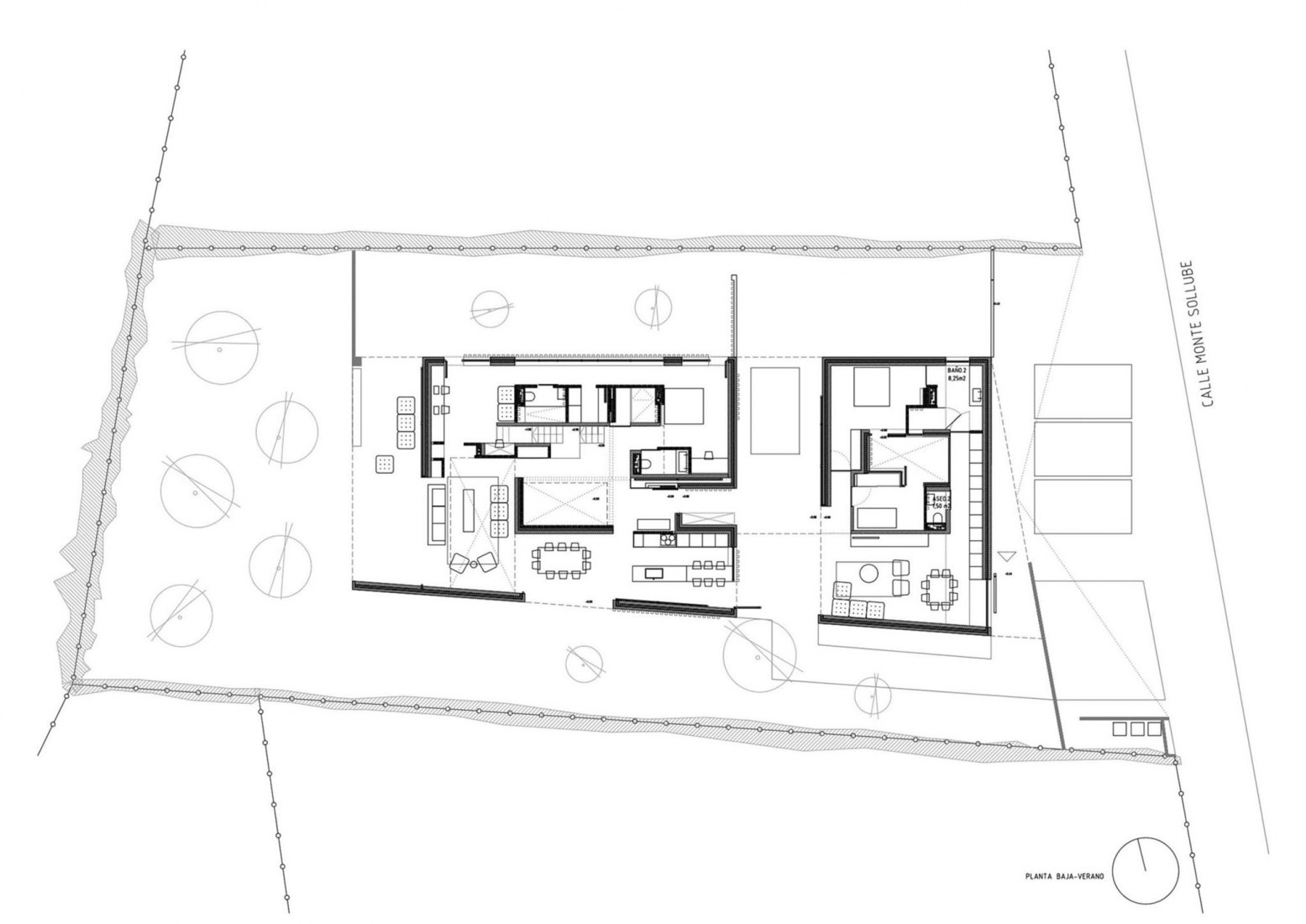 Open ground floor. A three generation house in Boadilla del Monte by Malu de Miguel.