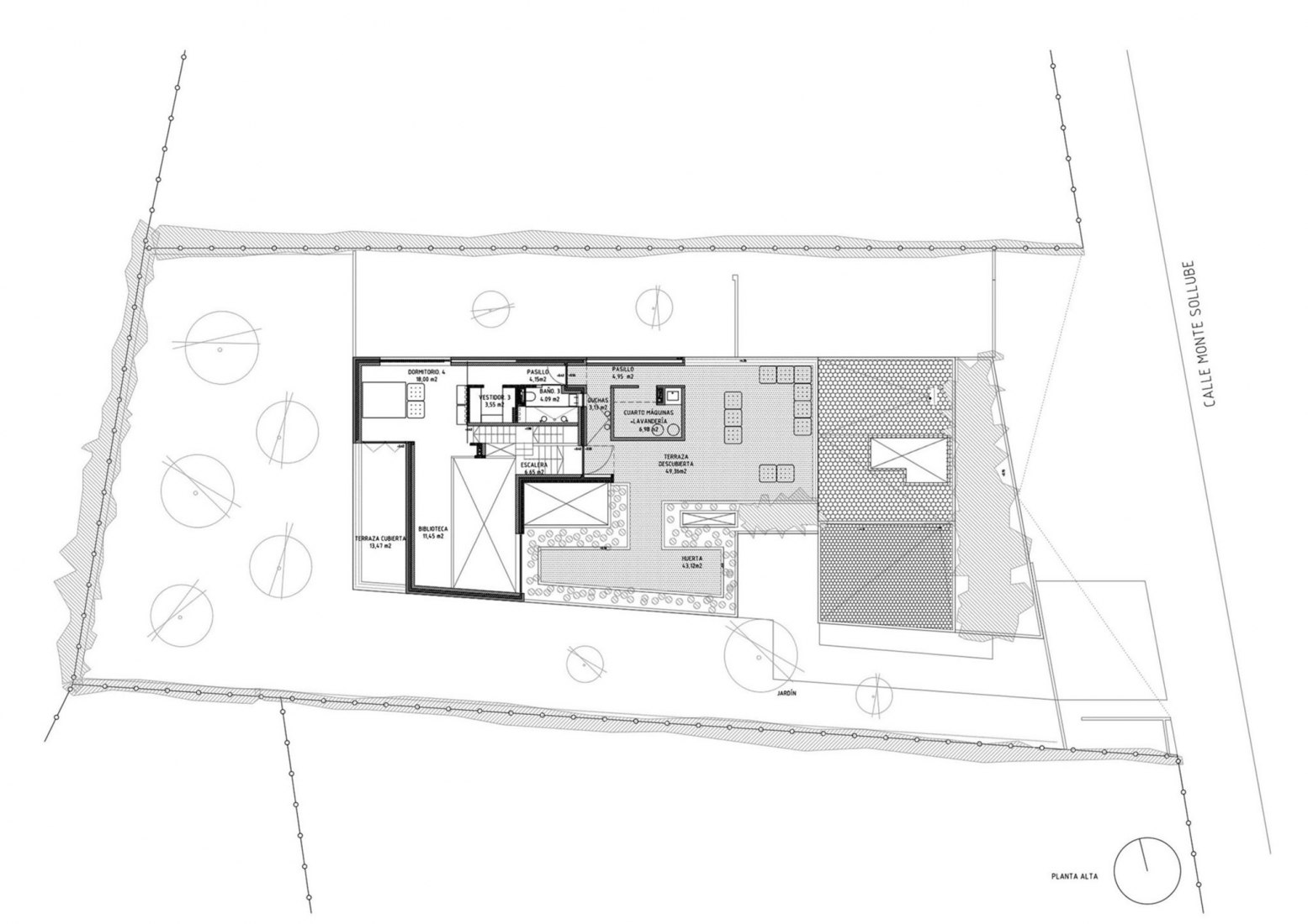 First floor. A three generation house in Boadilla del Monte by Malu de Miguel.