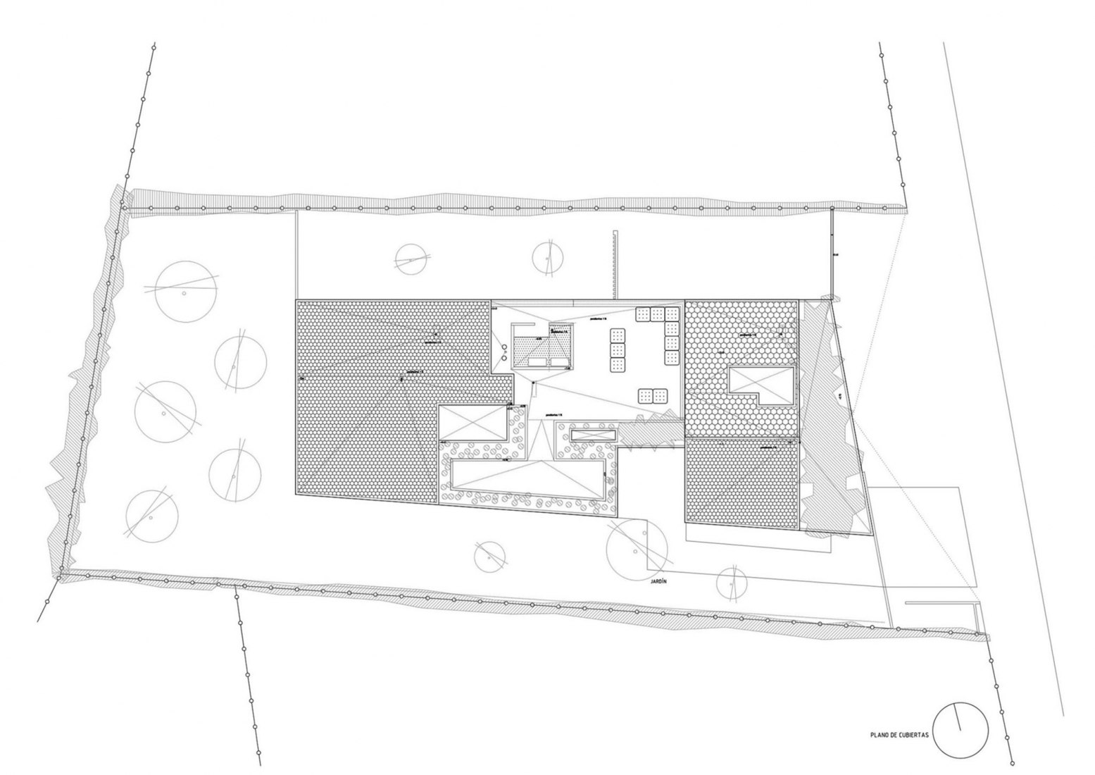 Roof plan. A three generation house in Boadilla del Monte by Malu de Miguel.