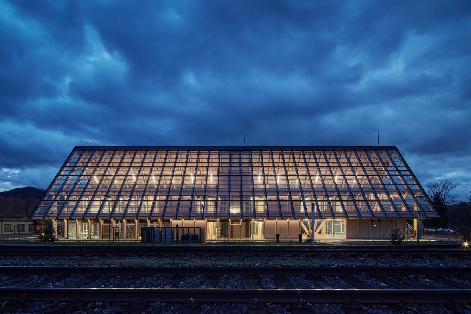 Kloboucká lesní Headquarters by Mjölk architekti. Photograph by BoysPlayNice.