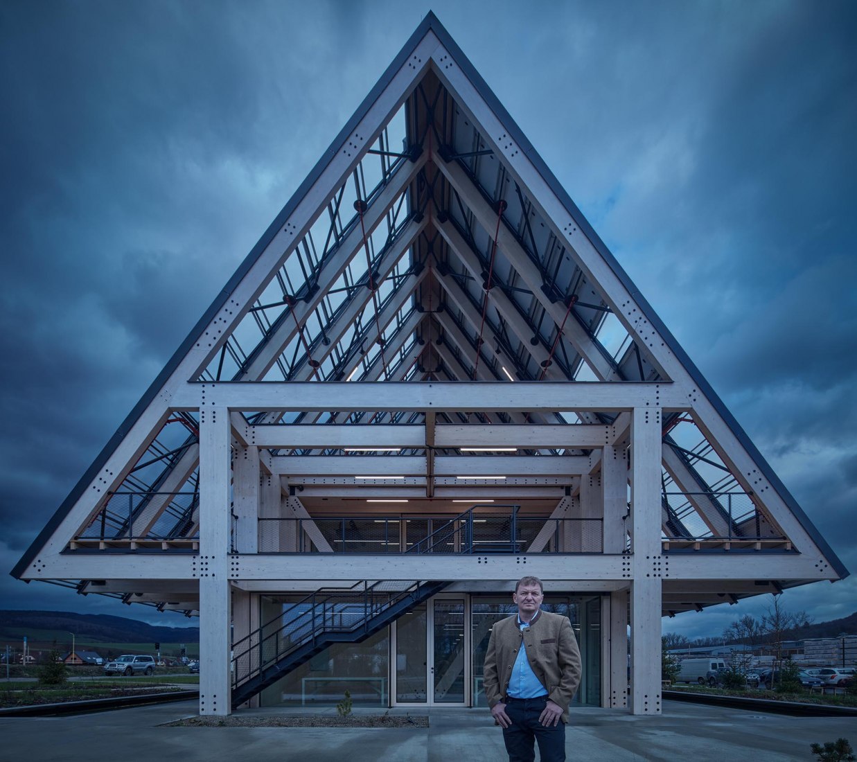 Kloboucká lesní Headquarters by Mjölk architekti. Photograph by BoysPlayNice.