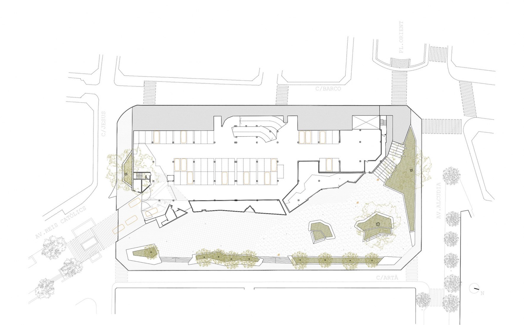 2016 floor plan. Fonamental. Plaza Mallorca renovation by Son Estudi. 2016 floor plan. Fonamental. Plaza Mallorca renovation by Son Estudi.