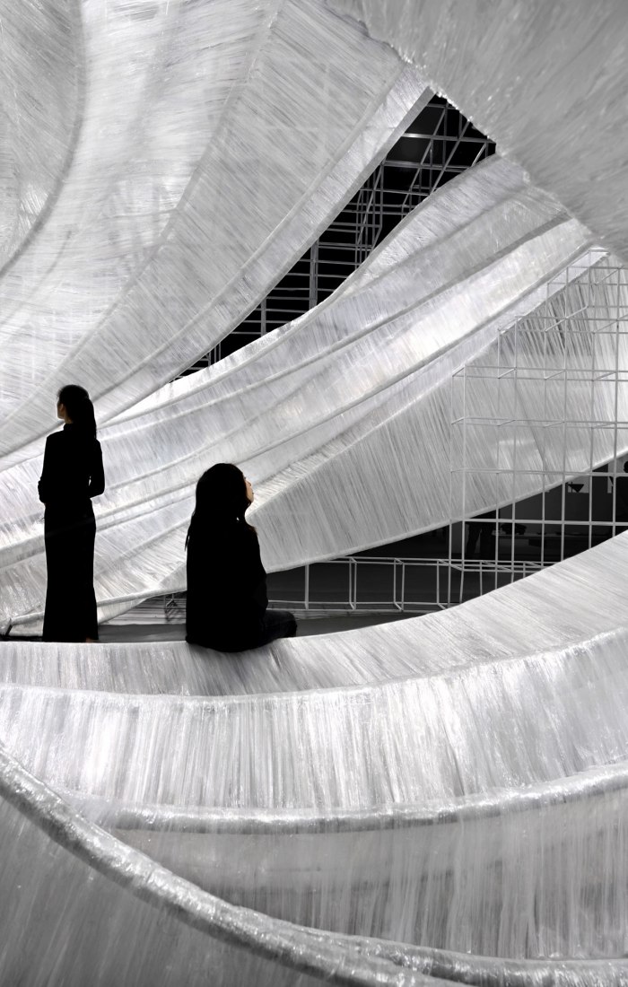 Transparent Shell by PONE ARCHITECTURE at Guangzhou Design Week. Image courtesy of v2com.