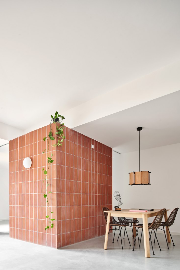 6 dwellings in Cabrera de Mar by Twobo + Luis Twose. Photograph by José Hevia 6 dwellings in Cabrera de Mar by Twobo + Luis Twose. Photograph by José Hevia