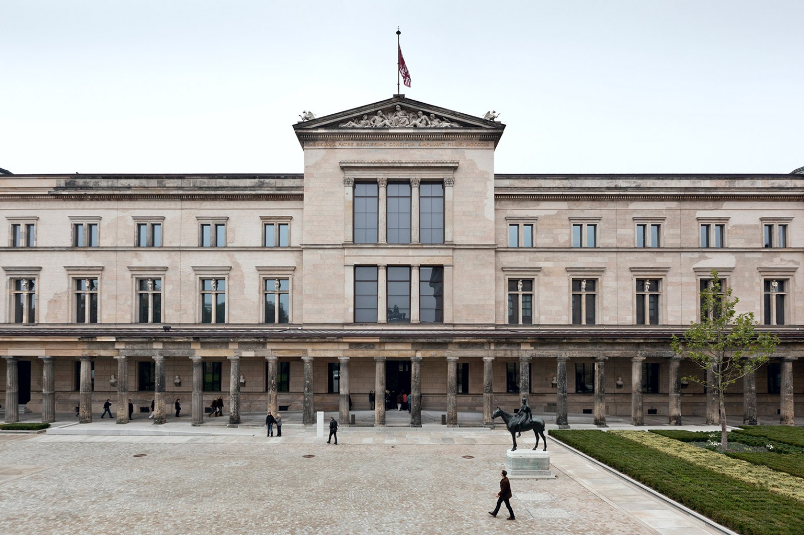 East façade. ©Ute Zscharnt for David Chipperfield Architects