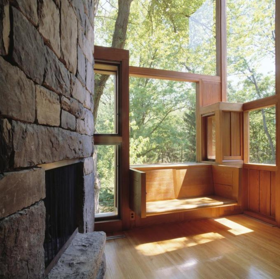 Living-room of the Norman and Doris Fisher House, Hatboro, Pennsylvania, Louis Kahn, 1960–67.  Living-room of the Norman and Doris Fisher House, Hatboro, Pennsylvania, Louis Kahn, 1960–67.