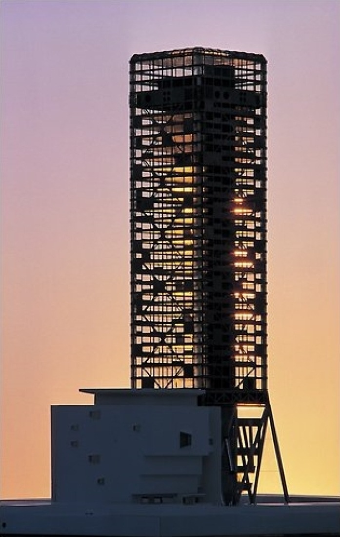 Esta idea de 1978 por Foster Associates nunca fue una propuesta formal. El anteproyecto fue preparado para los promotores de Sviluppo Tecnica y SGI Sogene para una torre de viviendas junto a la Whitney que también ampliaba el museo.