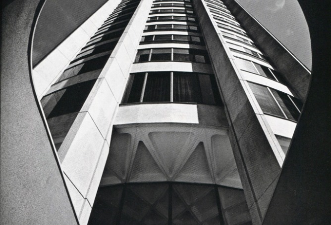 ©Max Dupain. Harry Seidler, Australia Square Tower, Sydney, 1961-67.