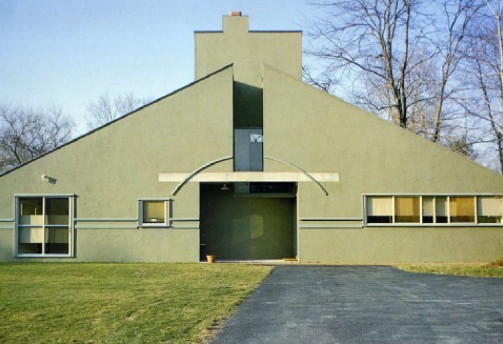 Casa de Vanna Venturi. / Robert Venturi. © Maria Buszek.