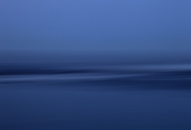 Aborigen beach #04 (Gran Canaria, 2016). We are not islands by César Ordóñez at the Fifty Dots Gallery. Photography © César Ordóñez Aborigen beach #04 (Gran Canaria, 2016). We are not islands by César Ordóñez at the Fifty Dots Gallery. Photography © César Ordóñez