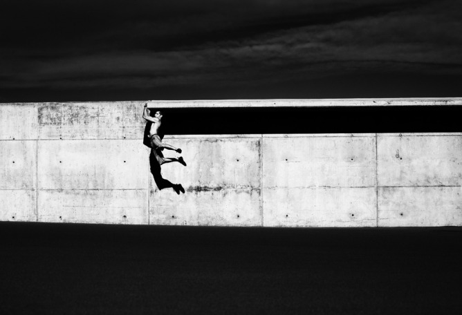 Insurgency spaces. Photograph © Carlos Hernández. Click below to see larger image.