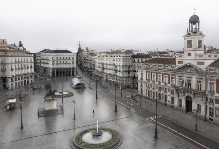 Madrid vacío. Puerta del Sol. Imagen cortesía de Ignacio Pereira