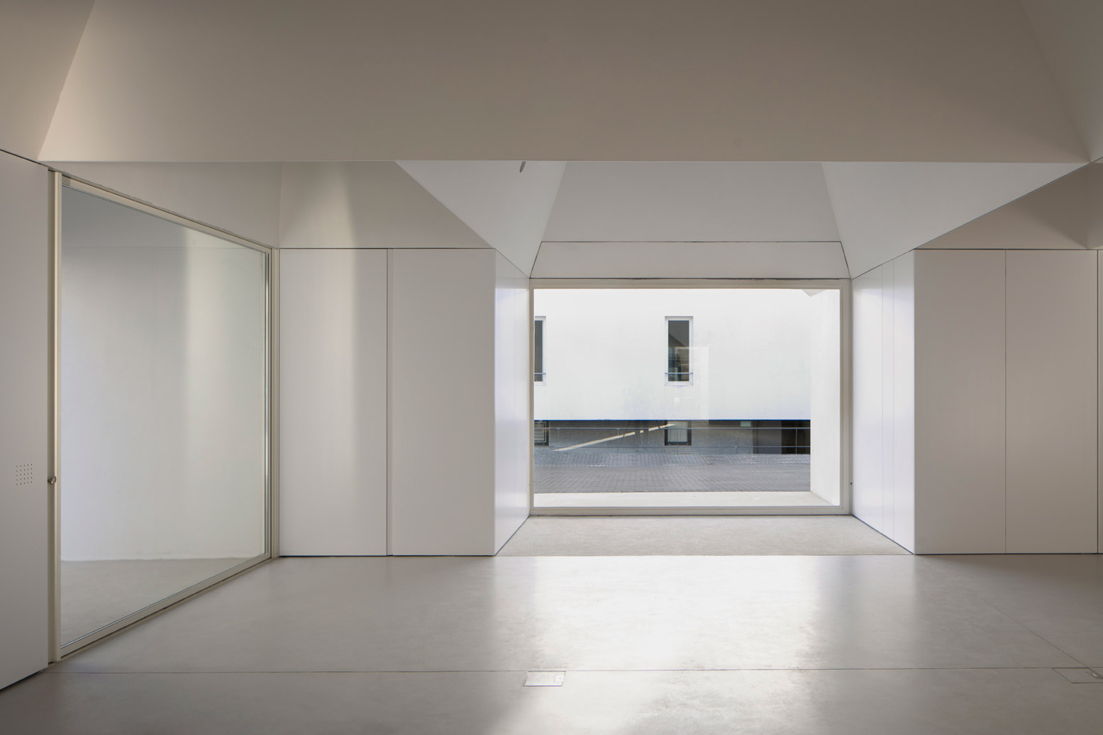 Meeting Centre In Grândola By Aires Mateus. A White Sculpted Stone 