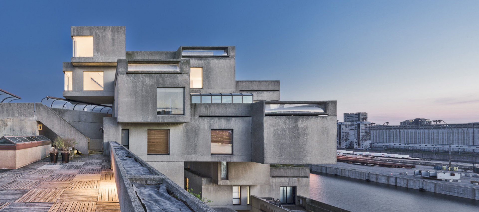 Terminada La Histórica Restauración De Una Vivienda De Habitat 67 Por ...