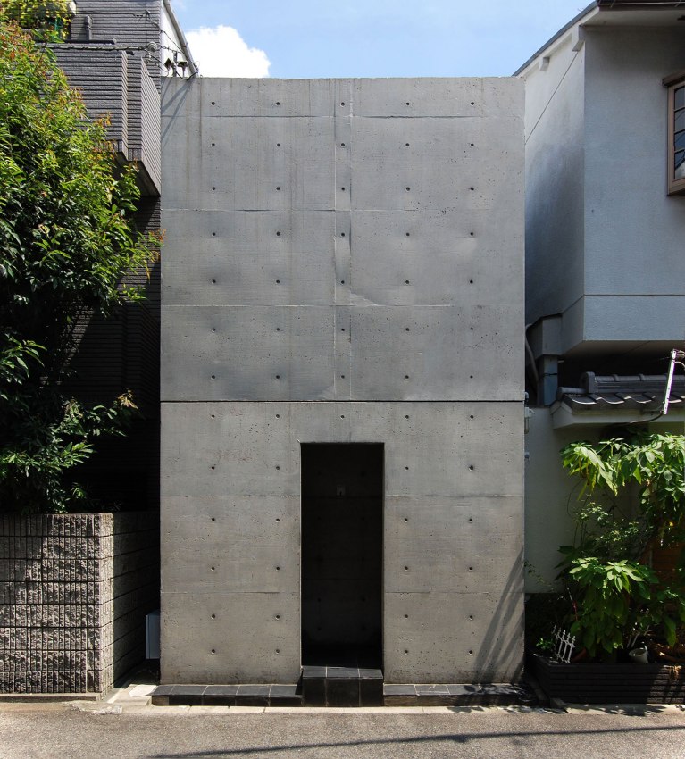 Row House in Sumiyoshi. Azuma House by Tadao Ando The Strength