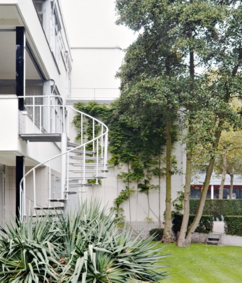 Sonneveld House by Brinkman & Van der Vlugt. Photograph by Johannes Schwartz Sonneveld House by Brinkman & Van der Vlugt. Photograph by Johannes Schwartz
