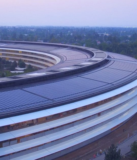 Apple park AKA Campus 2 is located at the heart of the Santa Clara Valley image courtesy of matthew roberts Apple park AKA Campus 2 is located at the heart of the Santa Clara Valley image courtesy of matthew roberts