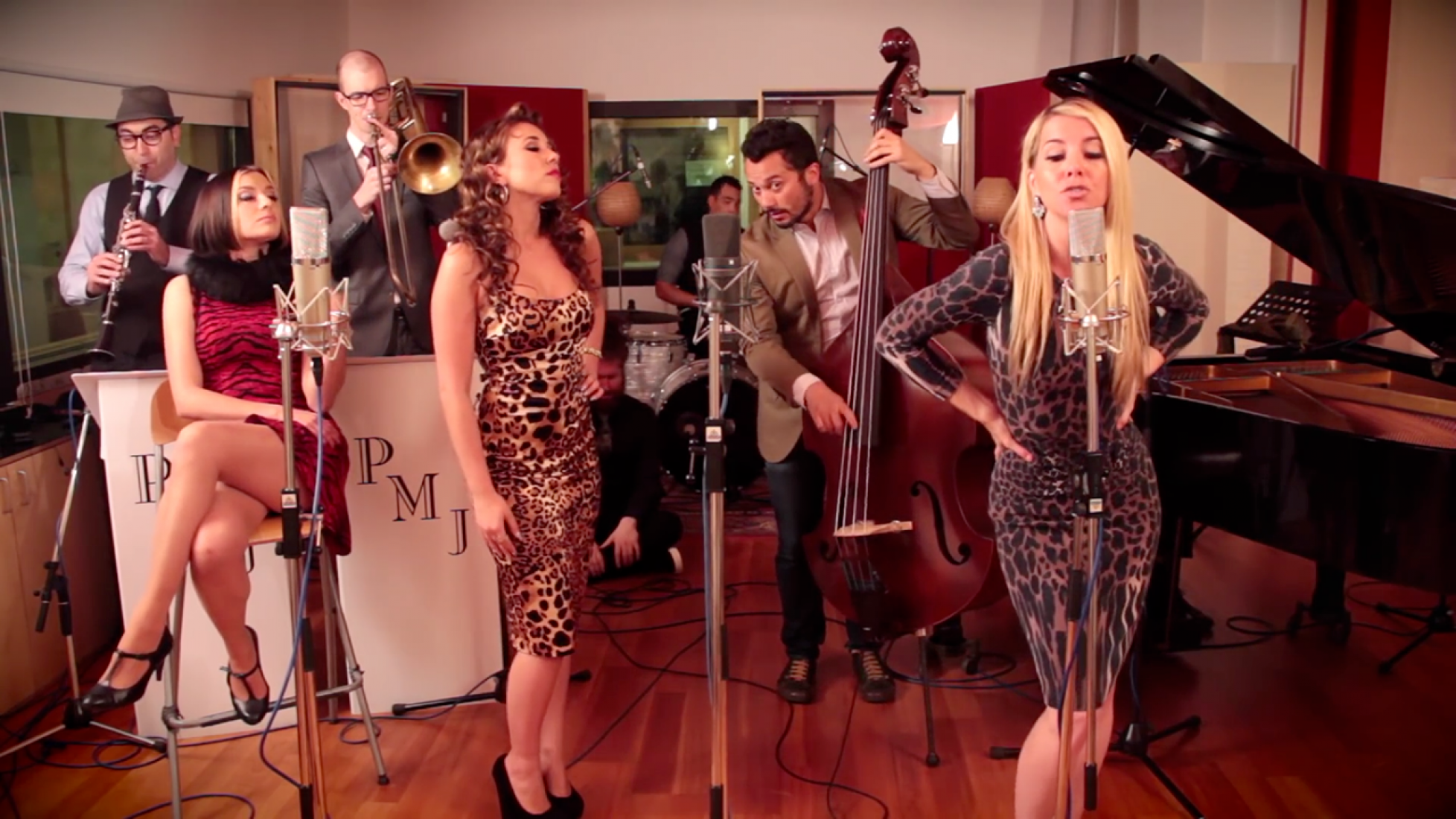 all-about-that-bass-by-postmodern-jukebox-european-tour-version-the