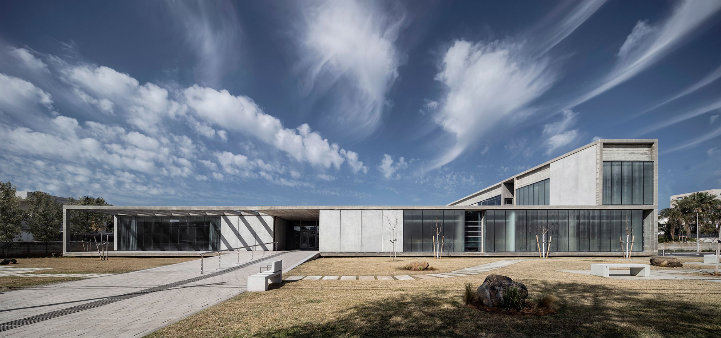 TEO Center for Culture, Art and Content by A.Lerman Architects. Photograph by Amit Geron TEO Center for Culture, Art and Content by A.Lerman Architects. Photograph by Amit Geron