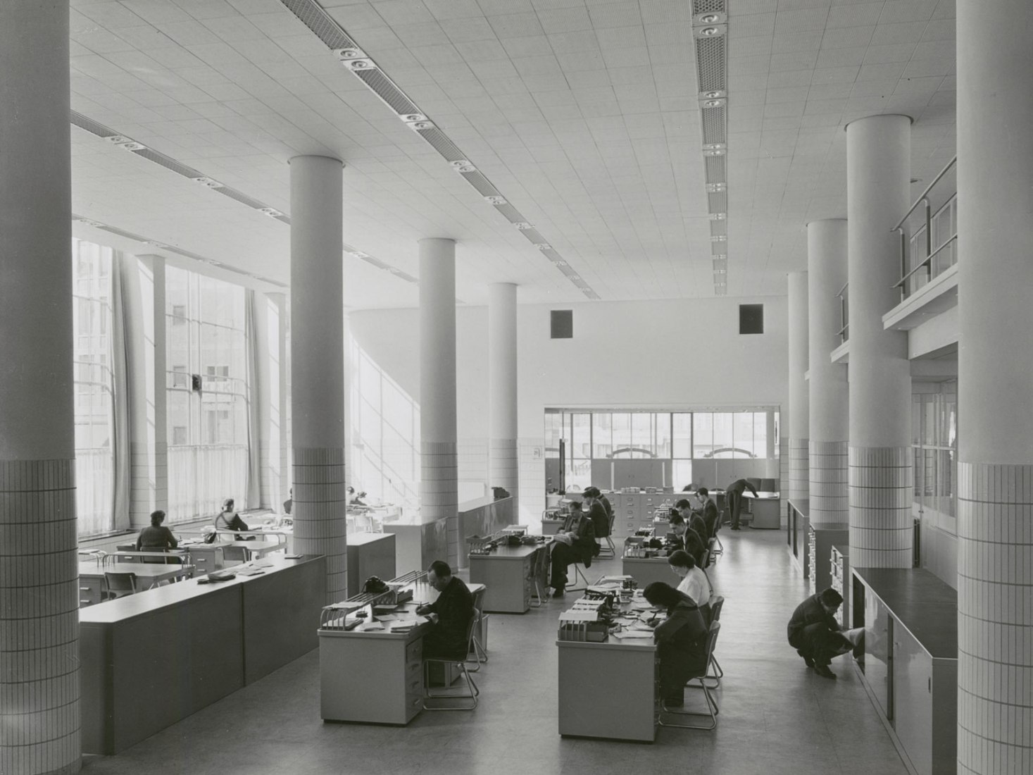 Interior. De Nederlanden van 1845 by W. M. Dudok. Photograph courtesy of Het Nieuwe Instituut Interior. De Nederlanden van 1845 by W. M. Dudok. Photograph courtesy of Het Nieuwe Instituut