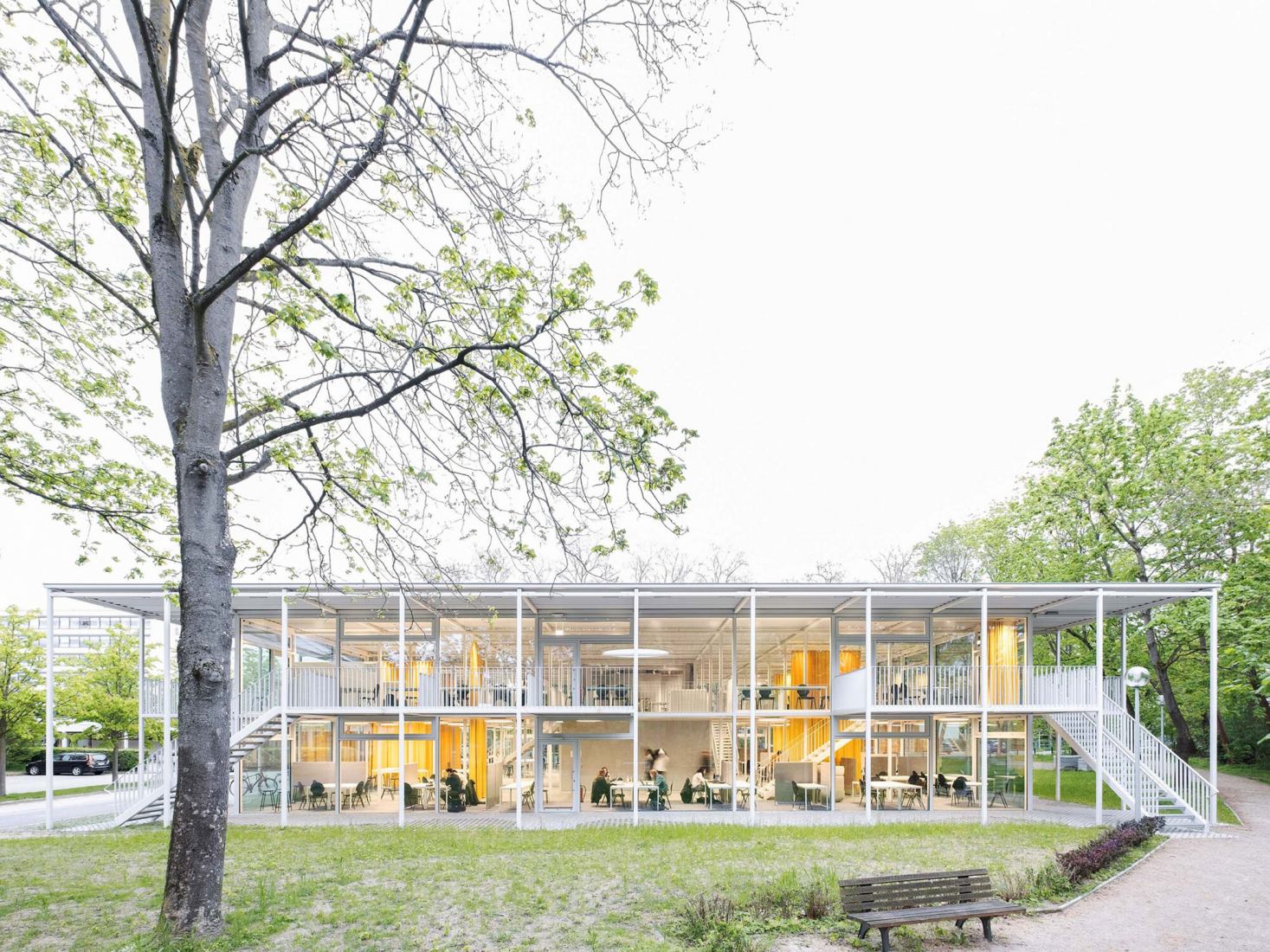 Pabellón de estudio TU Braunschweig por Gustav Düsing + Max Hacke. Fotografía por Leonhard Clemens.