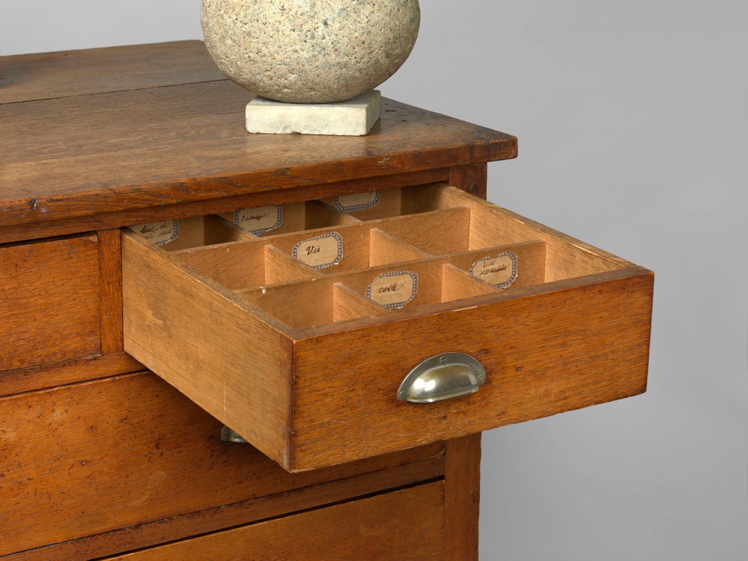 Architectural plan chest, c.1925. Exhibition Eileen Gray: the private painter. Image courtesy of the Osborne Samuel Gallery.  Architectural plan chest, c.1925. Exhibition Eileen Gray: the private painter. Image courtesy of the Osborne Samuel Gallery.