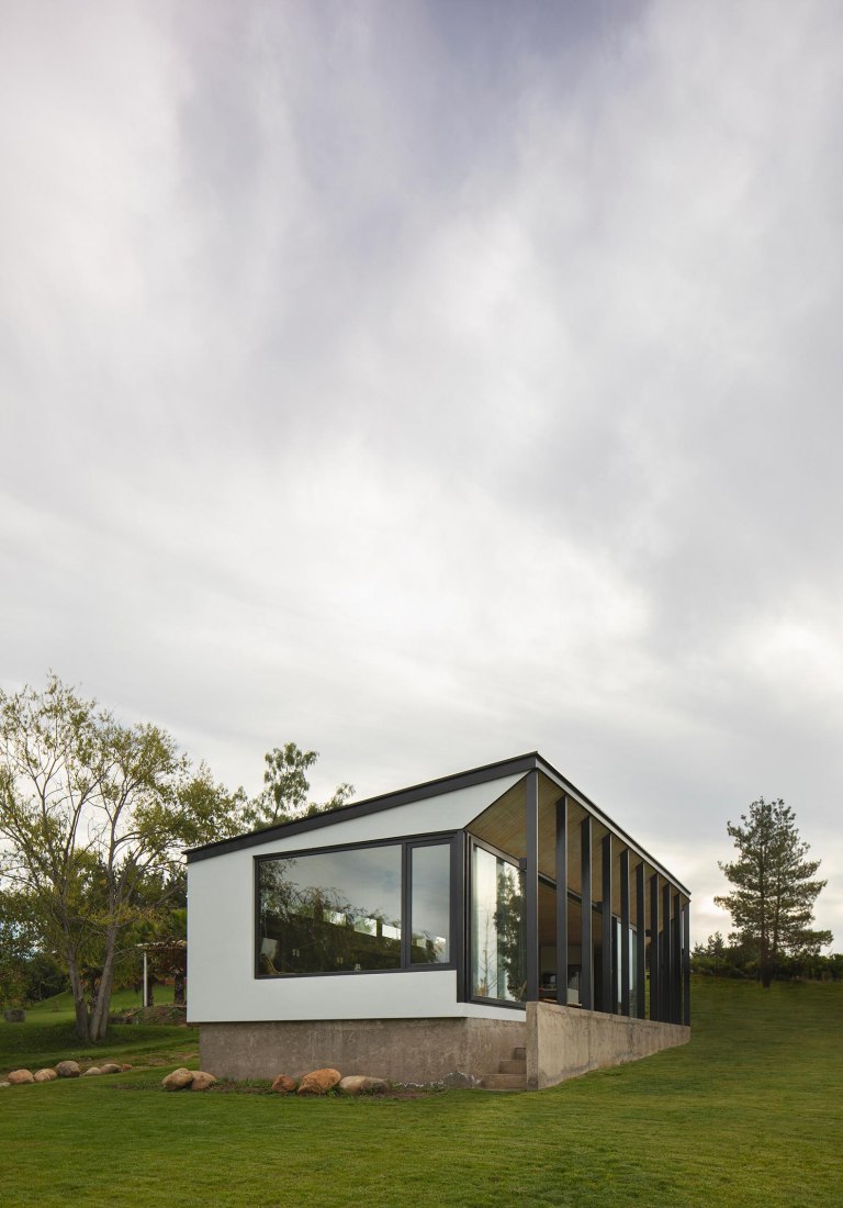 An elegant fold. Lake pavilion by Ignacio Correa | The ...