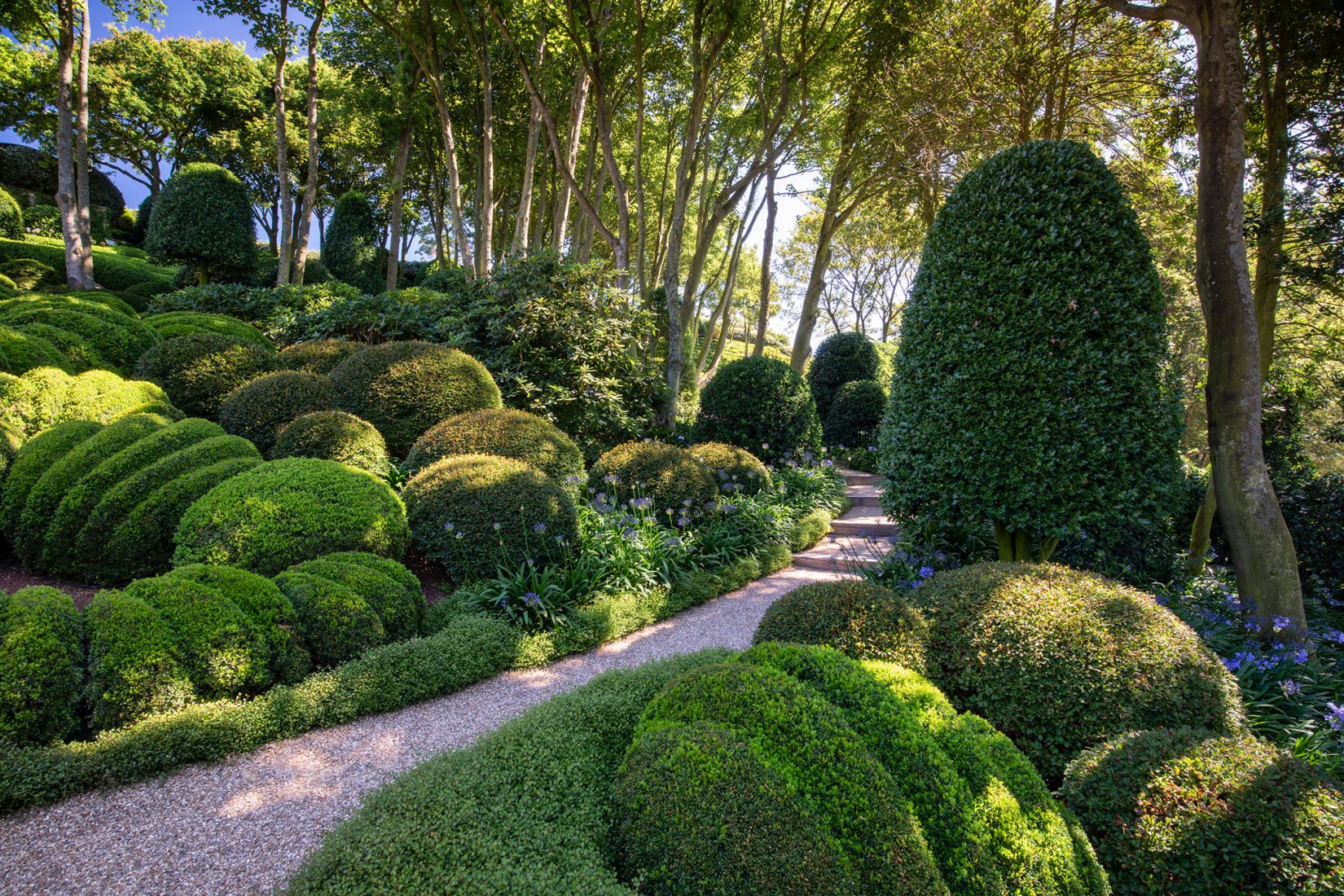 An extraordinary garden. Man and Nature: Double Game, in Les Jardins d ...