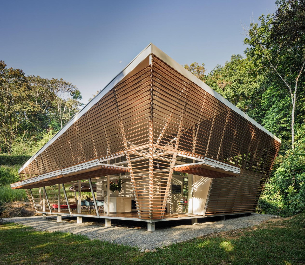 En la selva tropical. Casa Sin Huella (CSH) por Oliver Schütte | Sobre  Arquitectura y más | Desde 1998