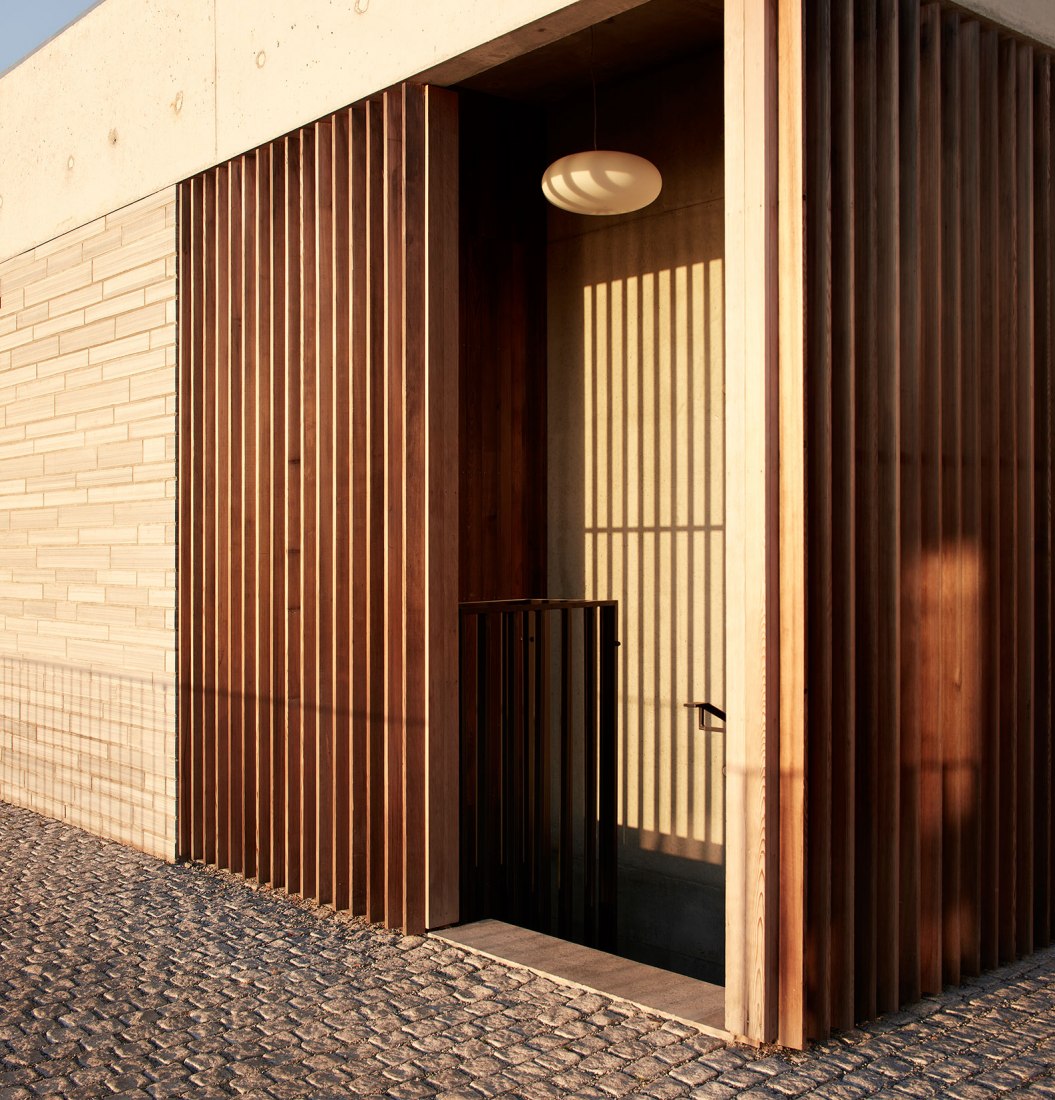 Apartments in Von Øtkens vei by R21 Arkitekter. Photograph by Mariela Apollonio. Apartments in Von Øtkens vei by R21 Arkitekter. Photograph by Mariela Apollonio.
