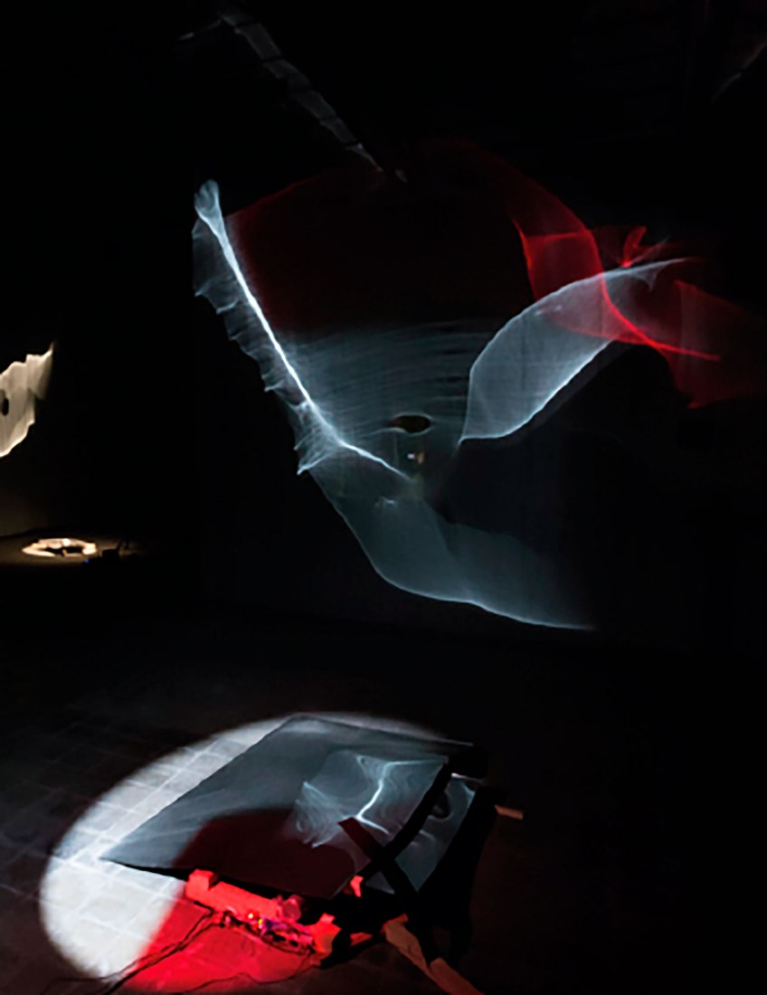 Reflexions by Antoni Arola. Photograph by Iris Humm Reflexions by Antoni Arola. Photograph by Iris Humm